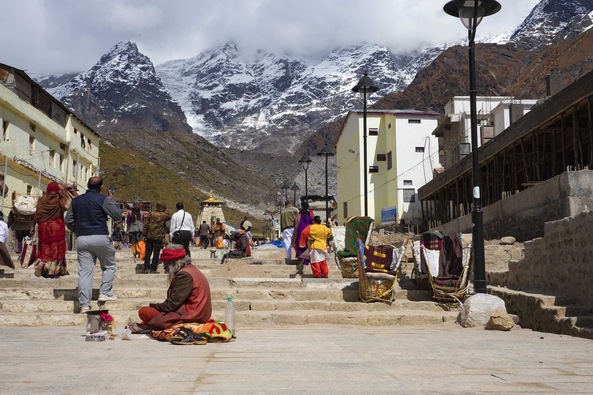 Char Dham yatra Tour Package From Vadodara